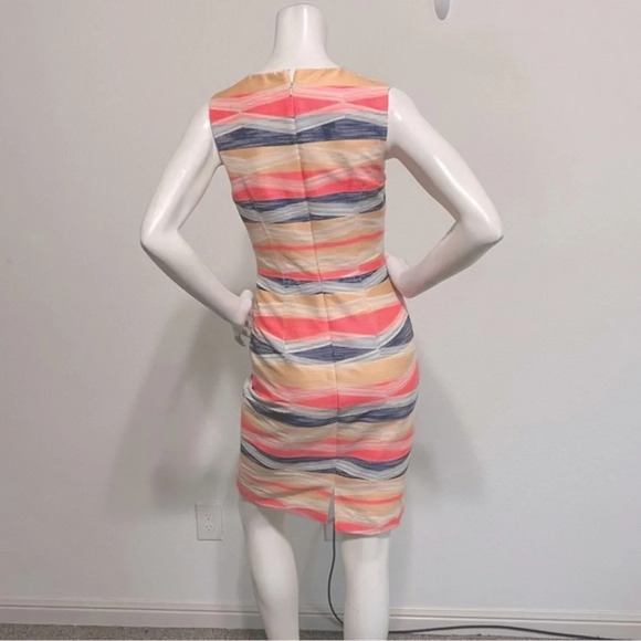Trina Turk Kurdson Sleeveless Pink/Multicolor Textured Sheath Dress Size 2 - Picture 5 of 8